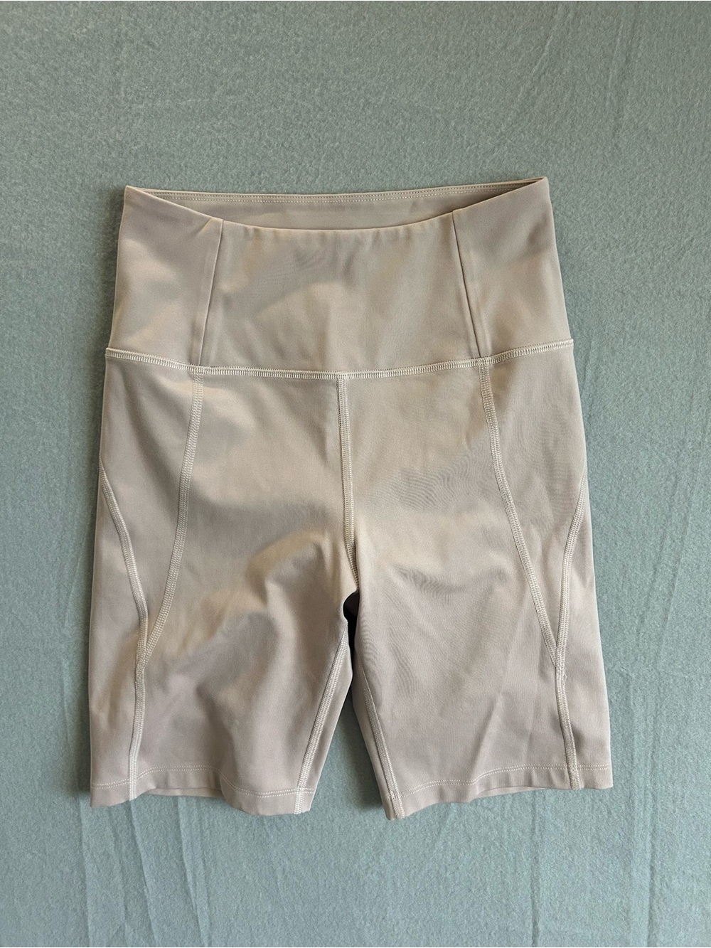 Girlfriend Collective size Small High-Waisted Biker Shorts 8''  Pale Purple